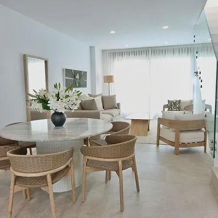 Seaview Penthouse *