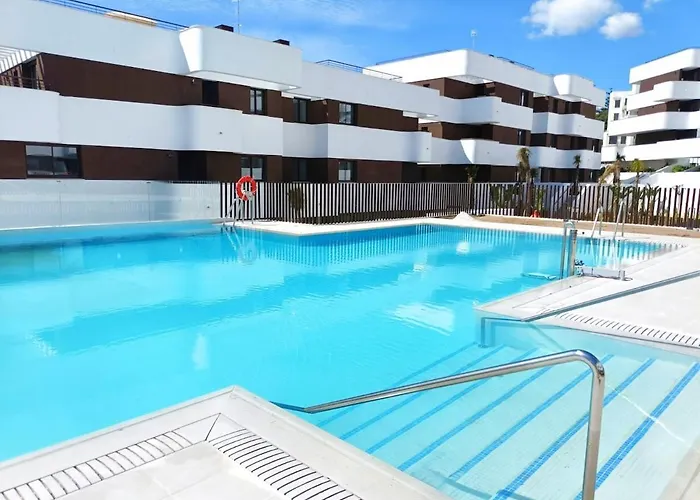 Seaview Penthouse Διαμέρισμα Εστεπόνα