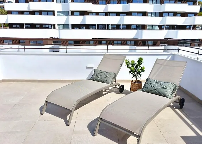 Seaview Penthouse * Εστεπόνα